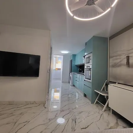 Las Canteras New 2 Bedrooms Flat At The Beach Parking Optional Las Palmas de Gran Canaria Exterior photo
